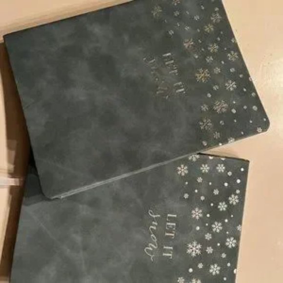 "Let It Snow"‎ Holiday Lined Notebooks, Set of 2 (New, 128 Pages Each) - Picture 4 of 15